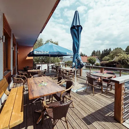 Ξενοδοχείο Arni's 3*